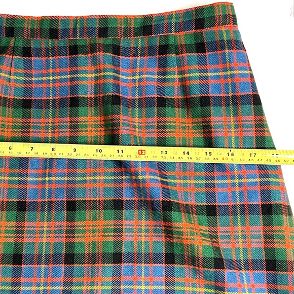 Vintage Handmade Scottish Tartan A-Line Wool Skirt size Small or 4/6 - Picture 6 of 7